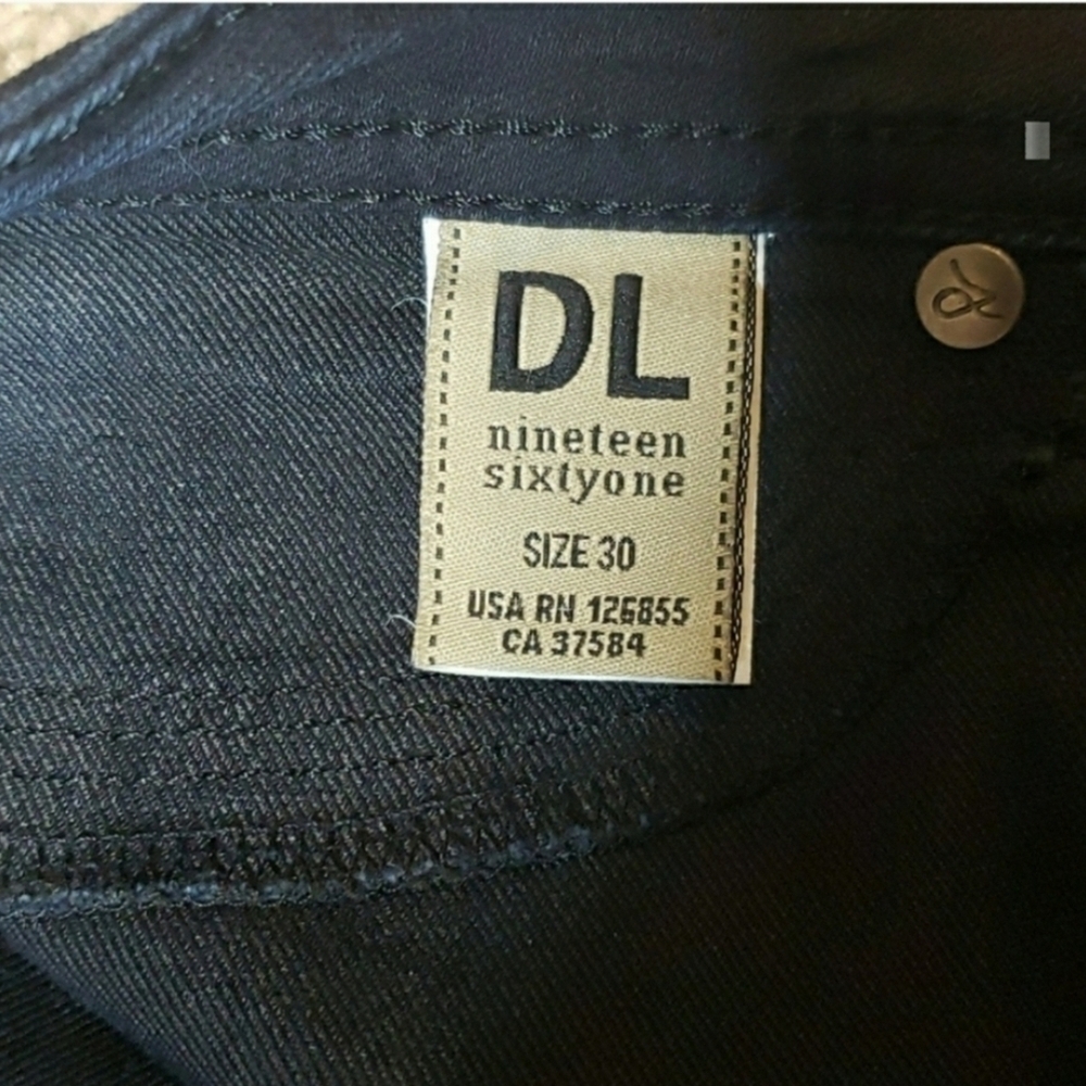 DL1961 Women's Emma Legging Jeans - Dark Blue - Picture 6 of 9